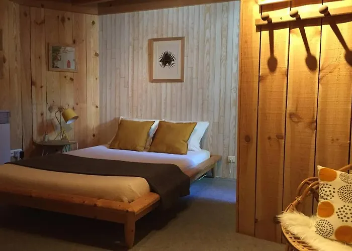 Charme Assure Pour Ce Idealement Situe Appartement